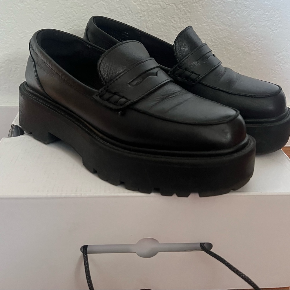 Women’s Black Leather Loafers Aldo